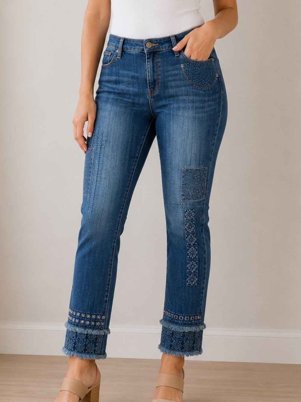 Chico's So Slimming Girlfriend Size 1R/US 8R Embroidered Patchwork Ankle Jeans
